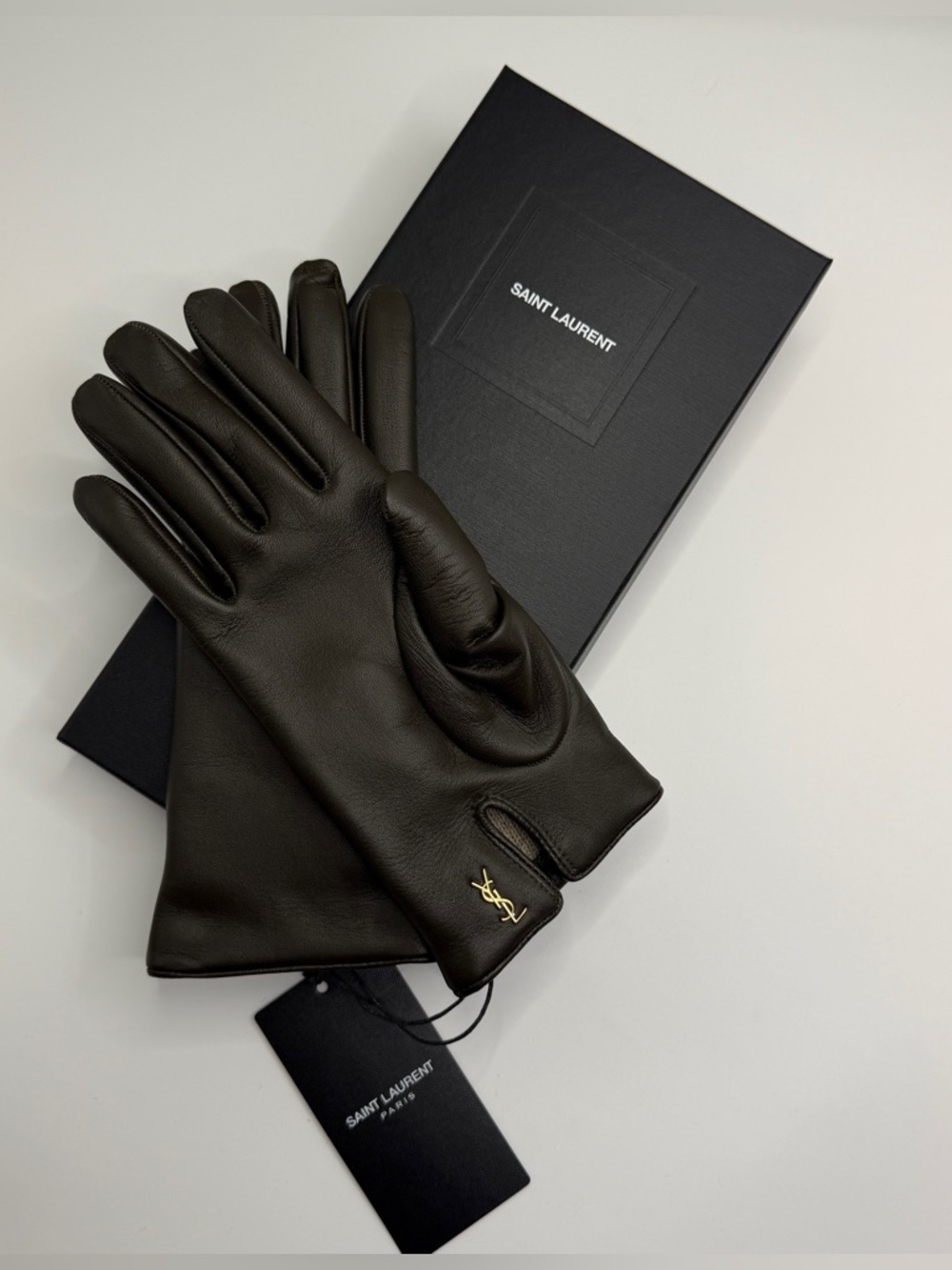 NWT YSL GLOVES GREEN SIZE 7 SMALL LEATHER CASSANDRA